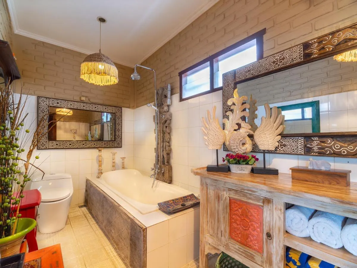 Enjoying Life Villa Near Bintang Supermarket Seminyak